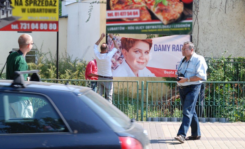 Beata Szydło baners