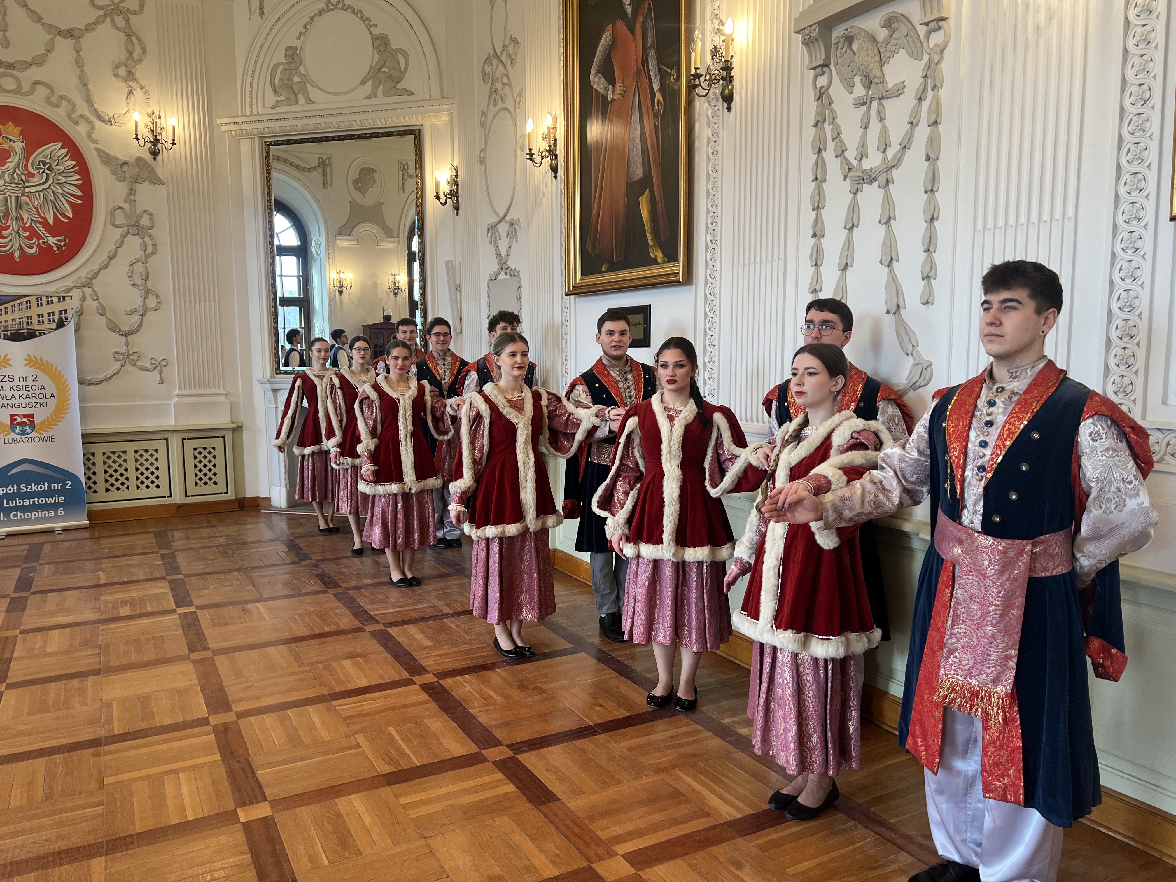 Polonez w sali rycerskiej
