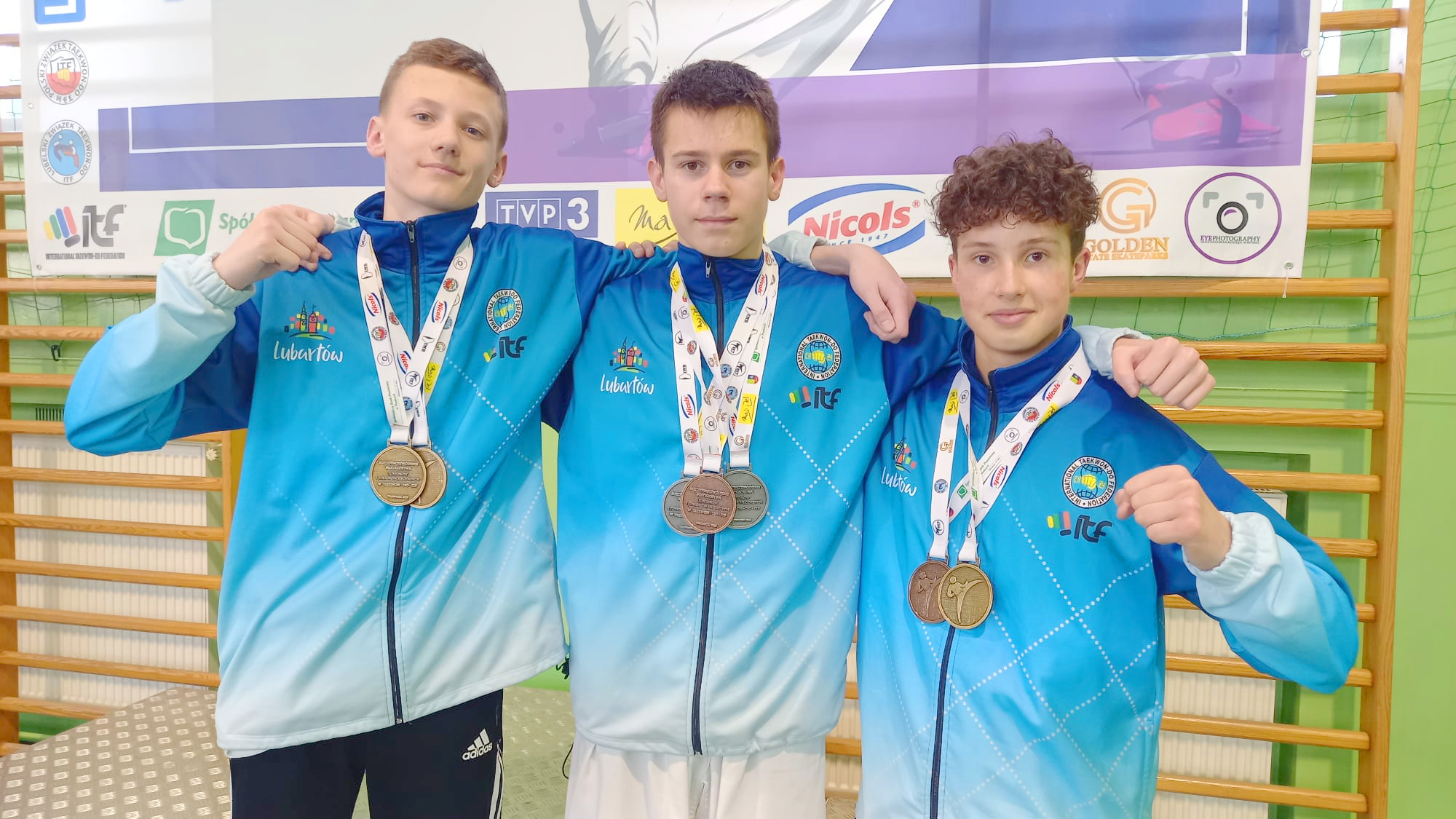 Medale juniorów i juniorów młodszych Lewartu