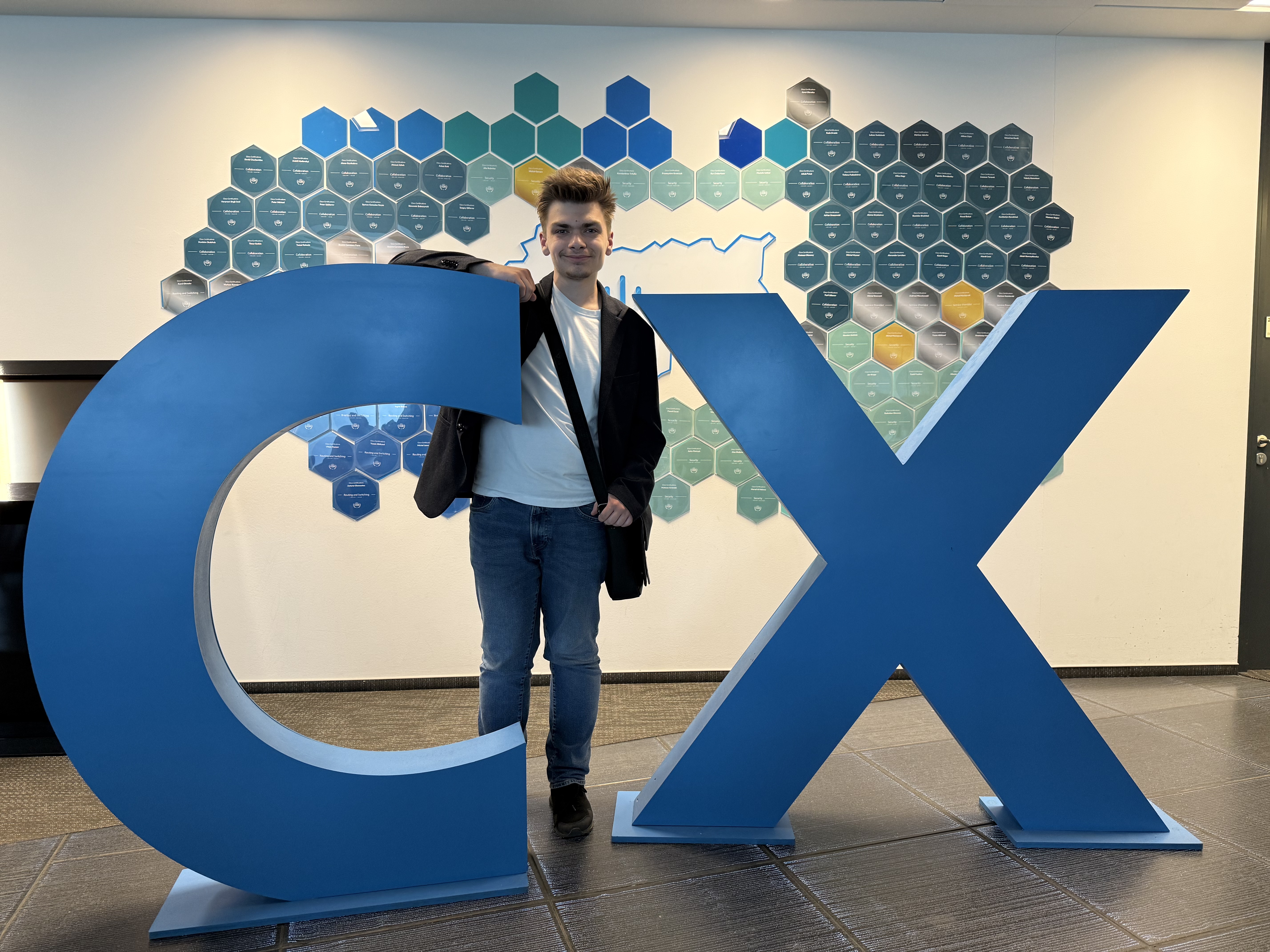 Uczeń technikum informatycznego z Lubartowa specjalistą CISCO