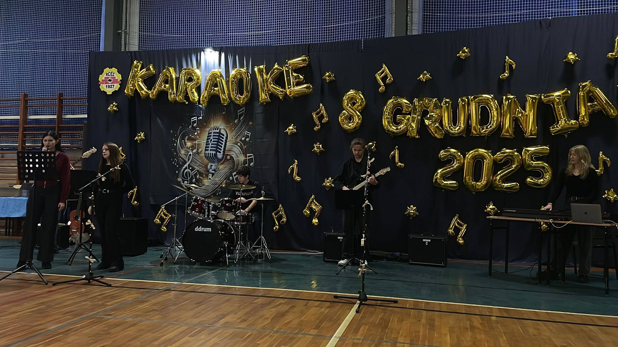 Konkurs karaoke w językach obcych w RCEZ