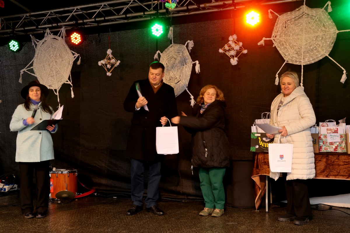 Nagrody za „Kreatywną bombkę” wręczone podczas Wigilii Miejskiej