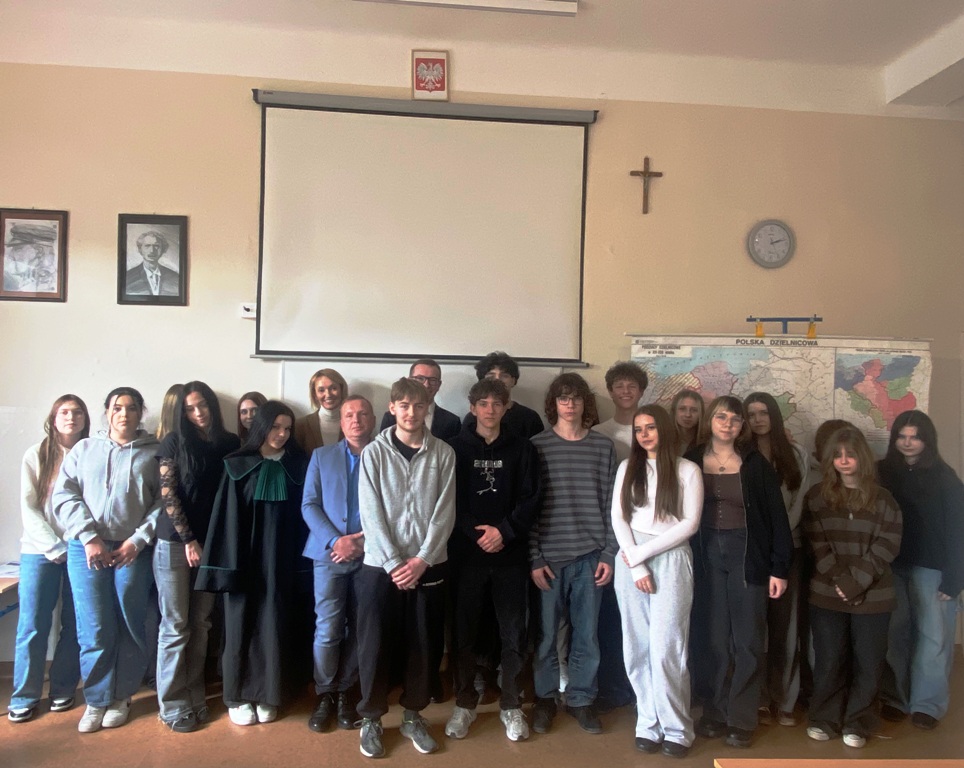 Spotkanie z Temidą w II LO