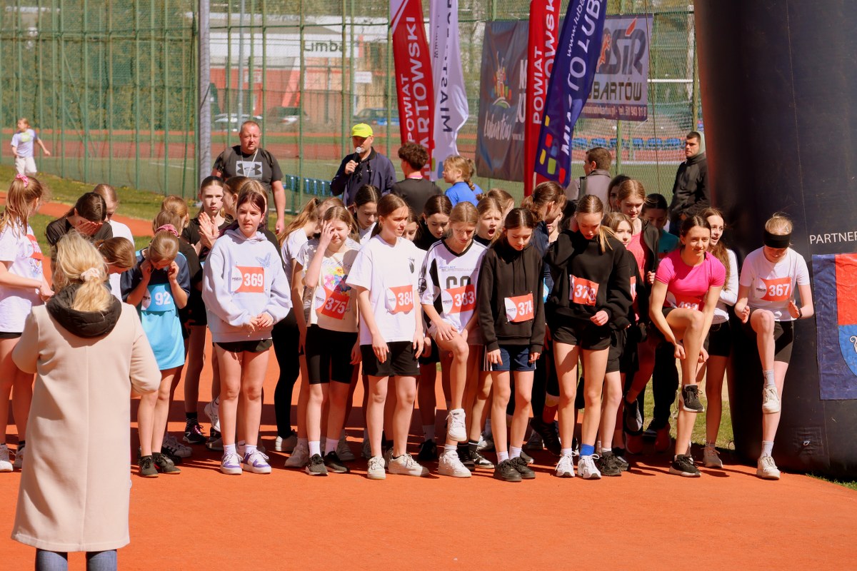 Jubileuszowe Biegi Lewarta wystartowały. Wyniki